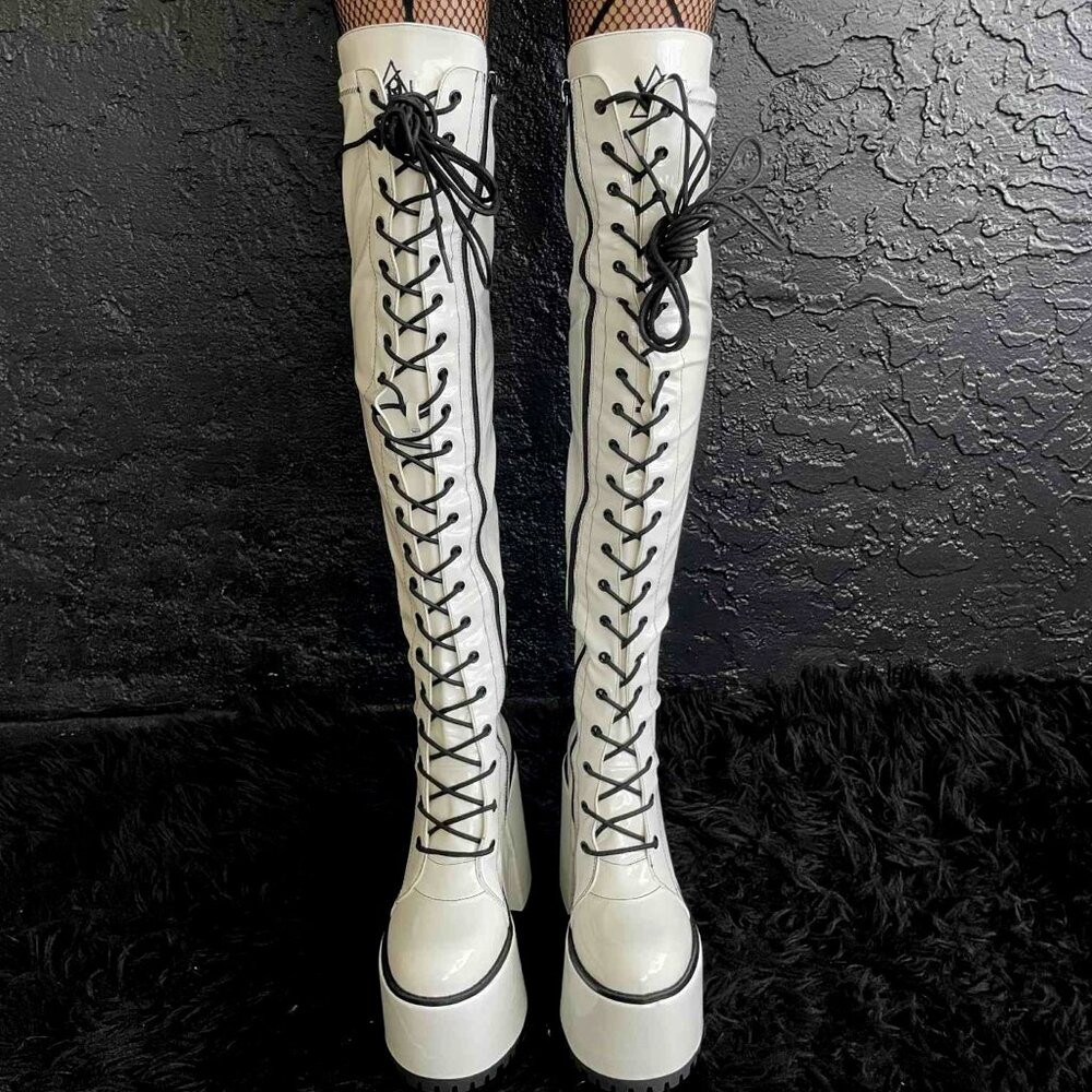 YRU Smash White Platform Lace-Up Boots size 7 thigh high